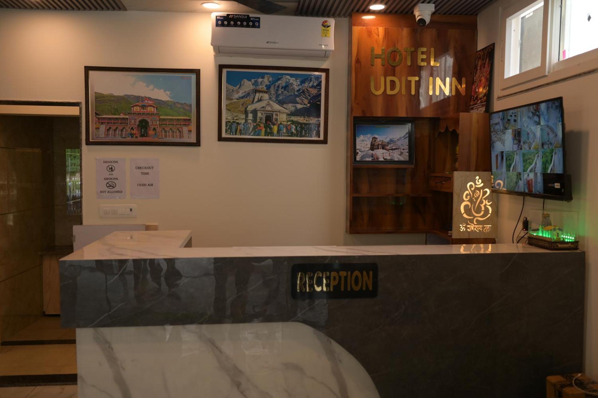 Hotel Udit Inn Rudraprayag Ngoại thất bức ảnh
