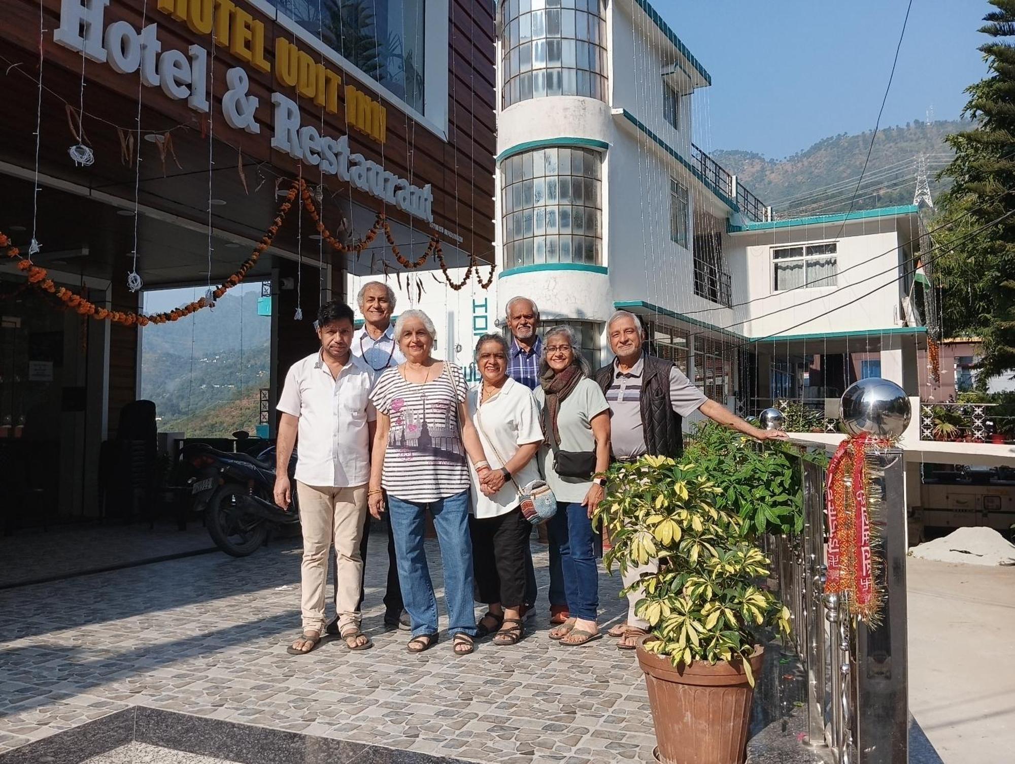 Hotel Udit Inn Rudraprayag Ngoại thất bức ảnh